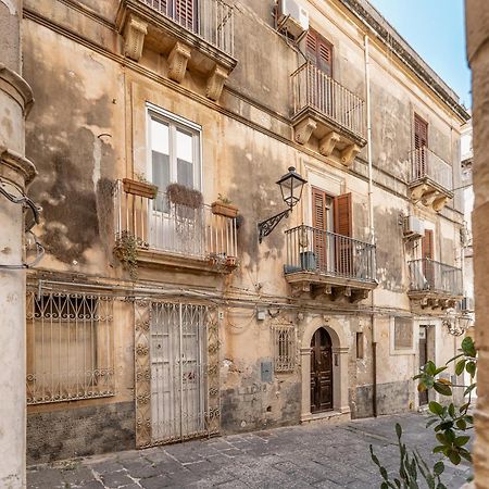Suite San Tommaso - Ortigia Holidays Syrakuzy Zewnętrze zdjęcie